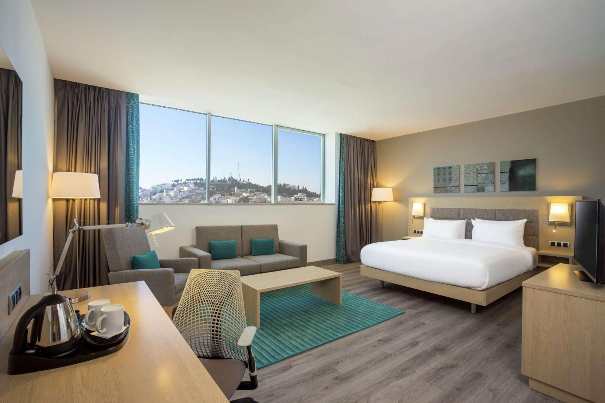 Deluxe King Room,1552676686:JPEG