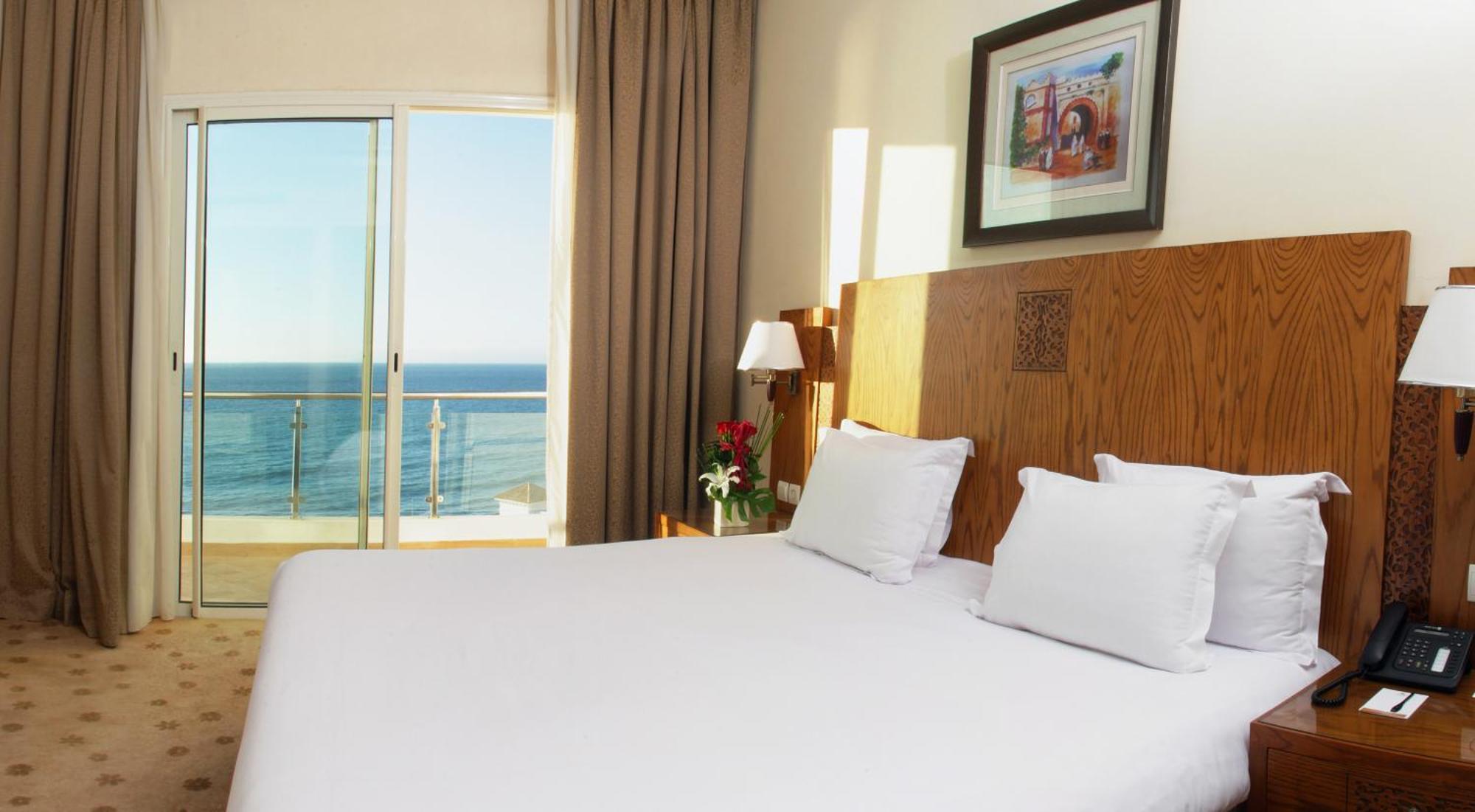 Deluxe Room,1538653021:JPEG